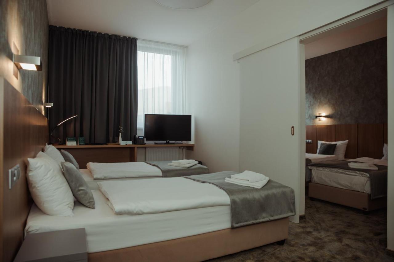 Arena Hotel